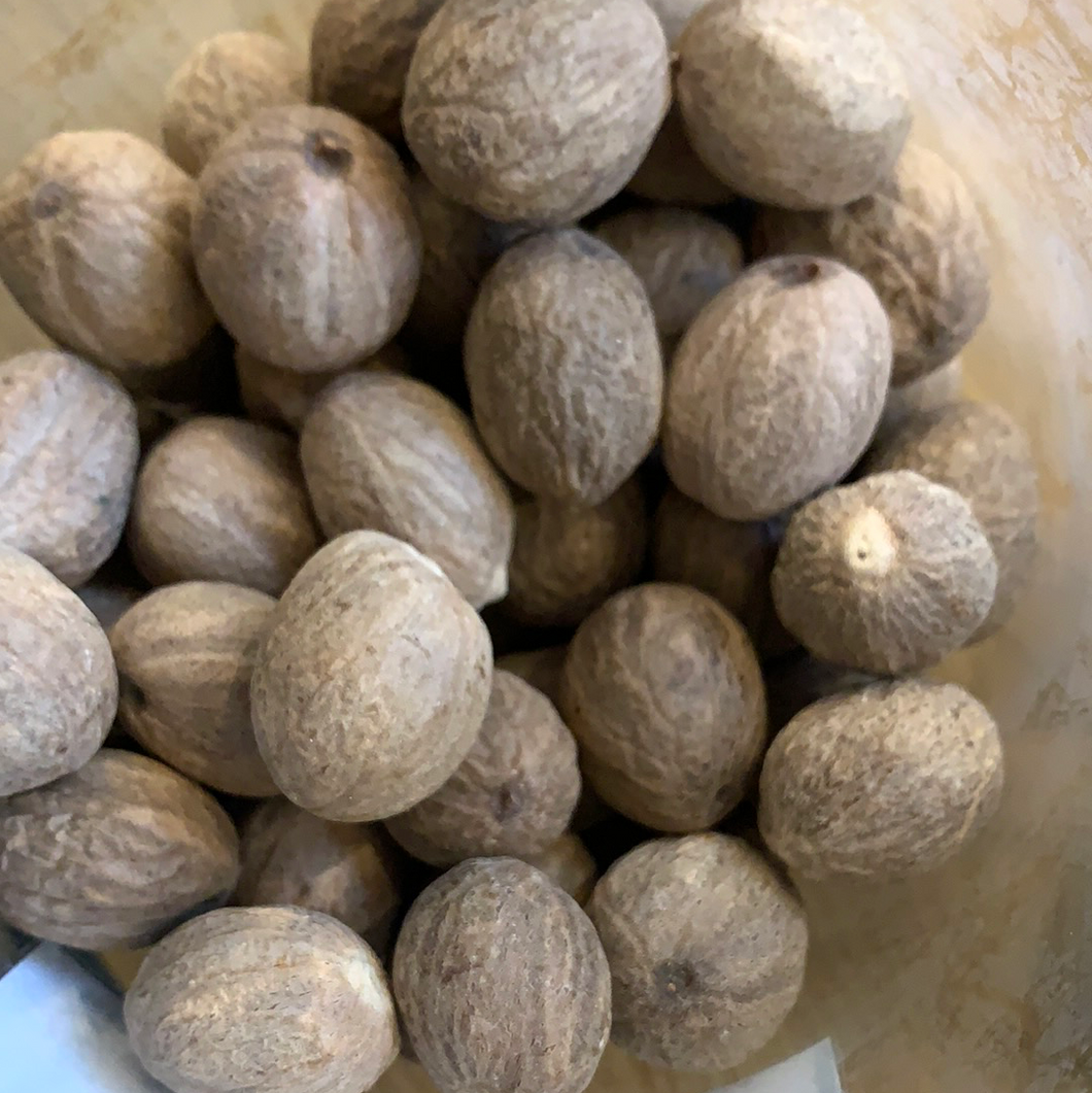 Nutmeg Whole Not Organic 25g